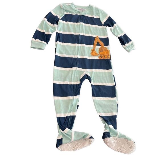 Carter's Other - Carter’s trucks footed pajamas size 3T